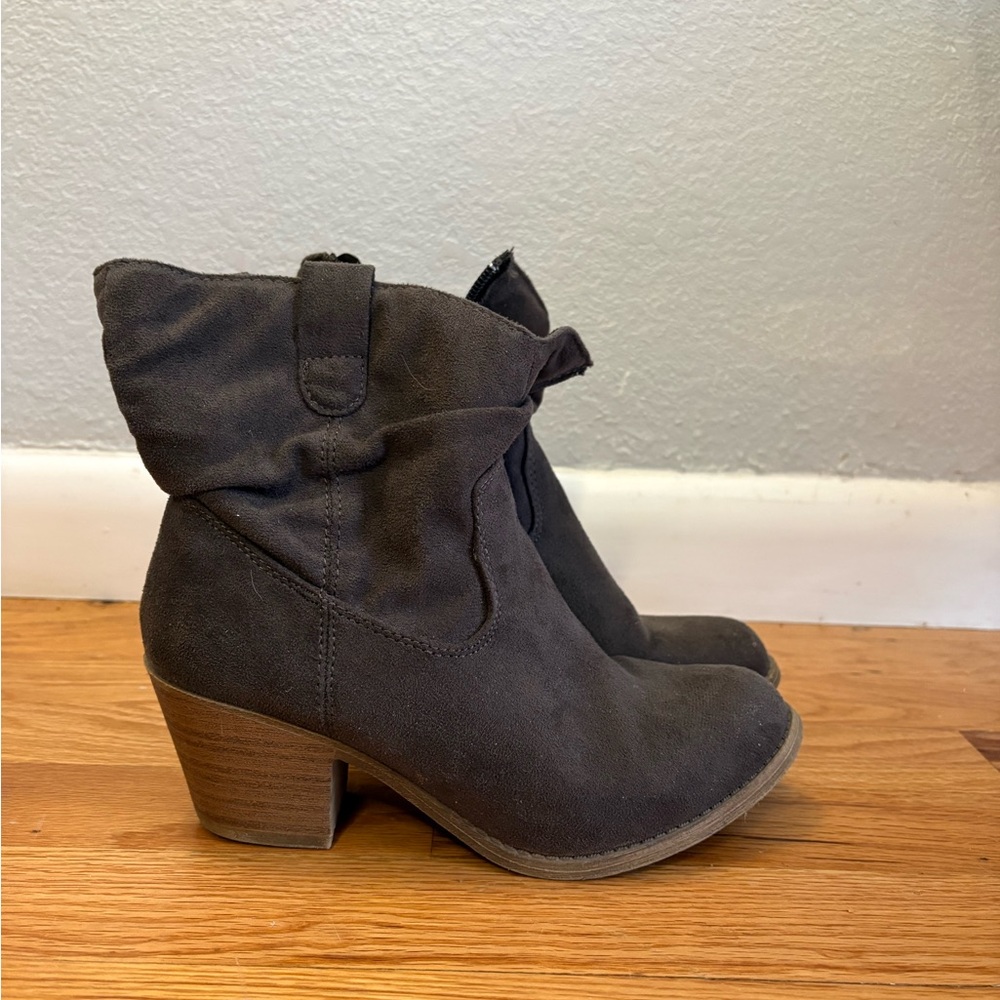 Stylish Brown Ankle Boots for Women